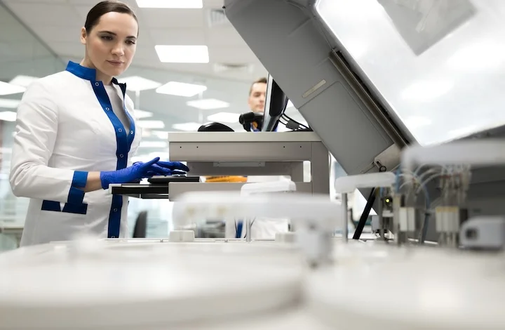 Medical Device Manufacturer Uses Fictiv to Clear 18-month Backlog in 4 Months