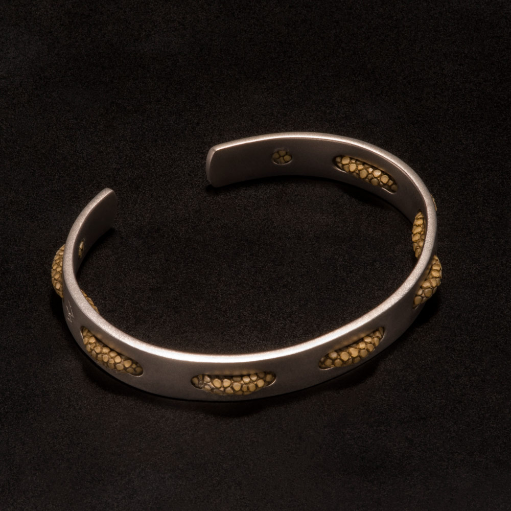 ESLB-GaSable-WRhodiumSatin-001(SQ)